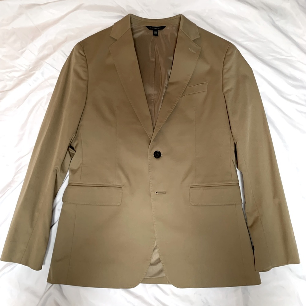 Banana Republic Tan Slim Fit Rapid Movement Blazer - Size 38S - EUC Ex Used Cond